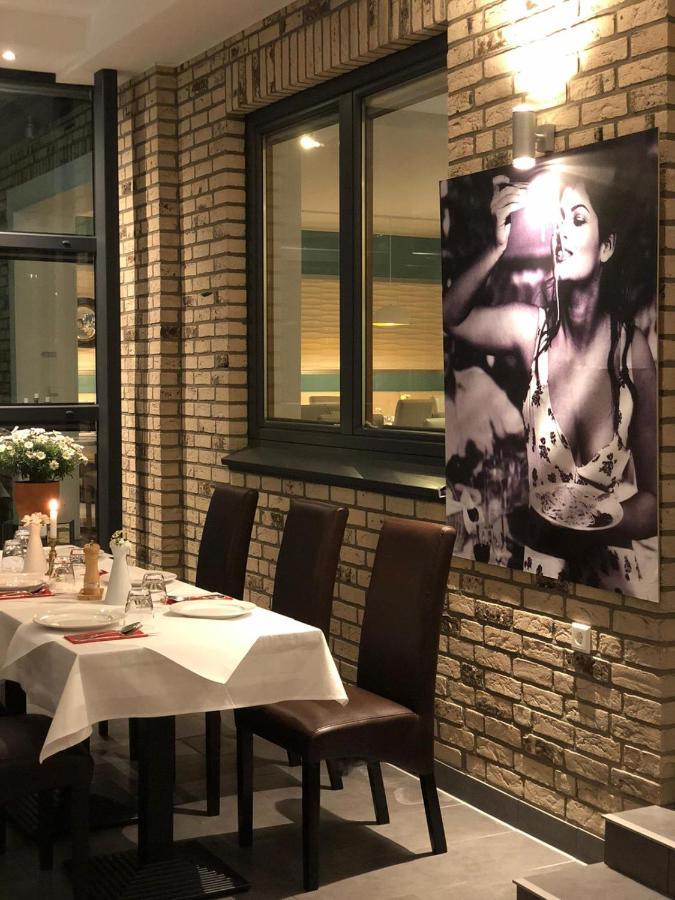 Hotel Quickborn & Gaestehaus Hesse المظهر الخارجي الصورة