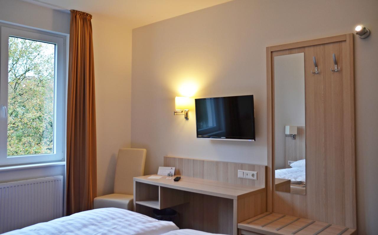 Hotel Quickborn & Gaestehaus Hesse المظهر الخارجي الصورة